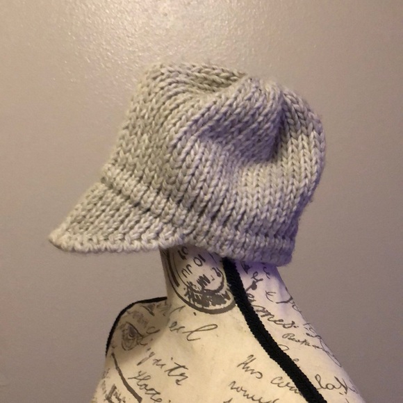 Controlling e Galluzzo knitted beanie - Picture 2 of 5